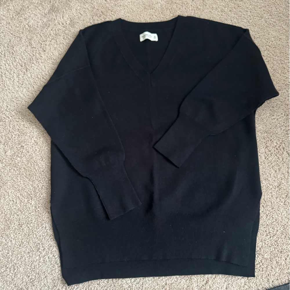 Abercrombie v-neck sweater